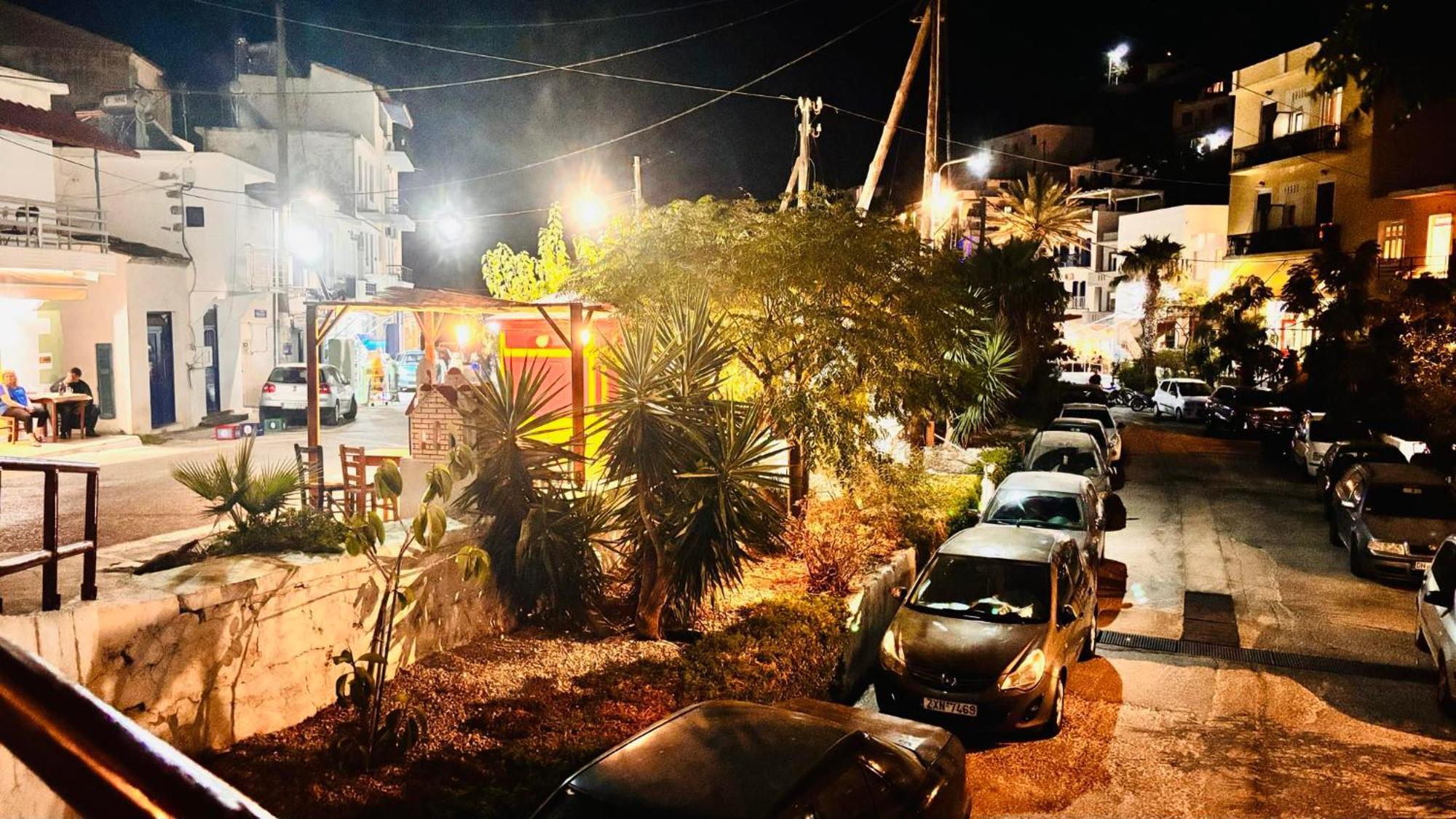 Nefeli Hotel Agios Kirykos  ภายนอก รูปภาพ