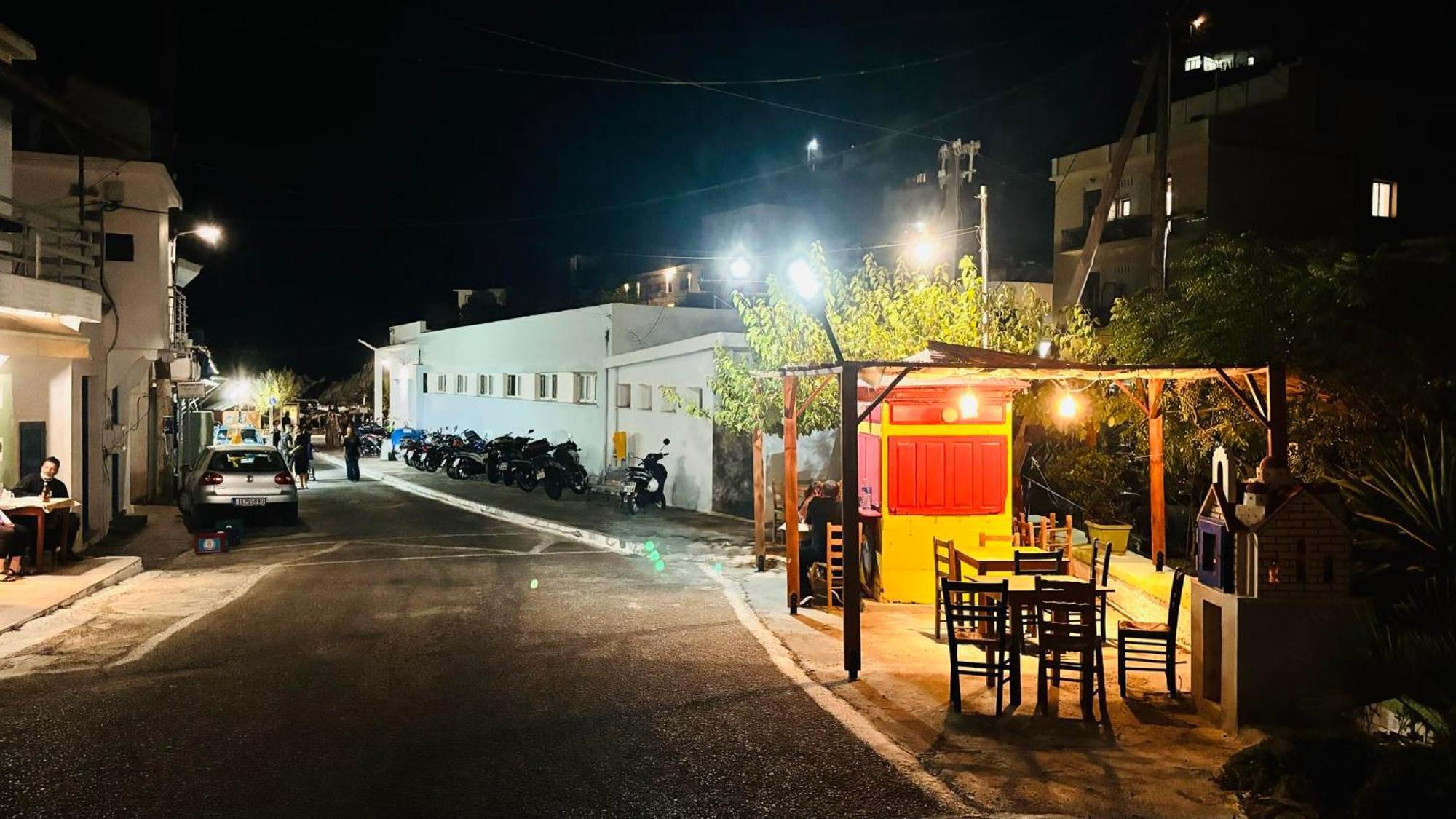 Nefeli Hotel Agios Kirykos  ภายนอก รูปภาพ