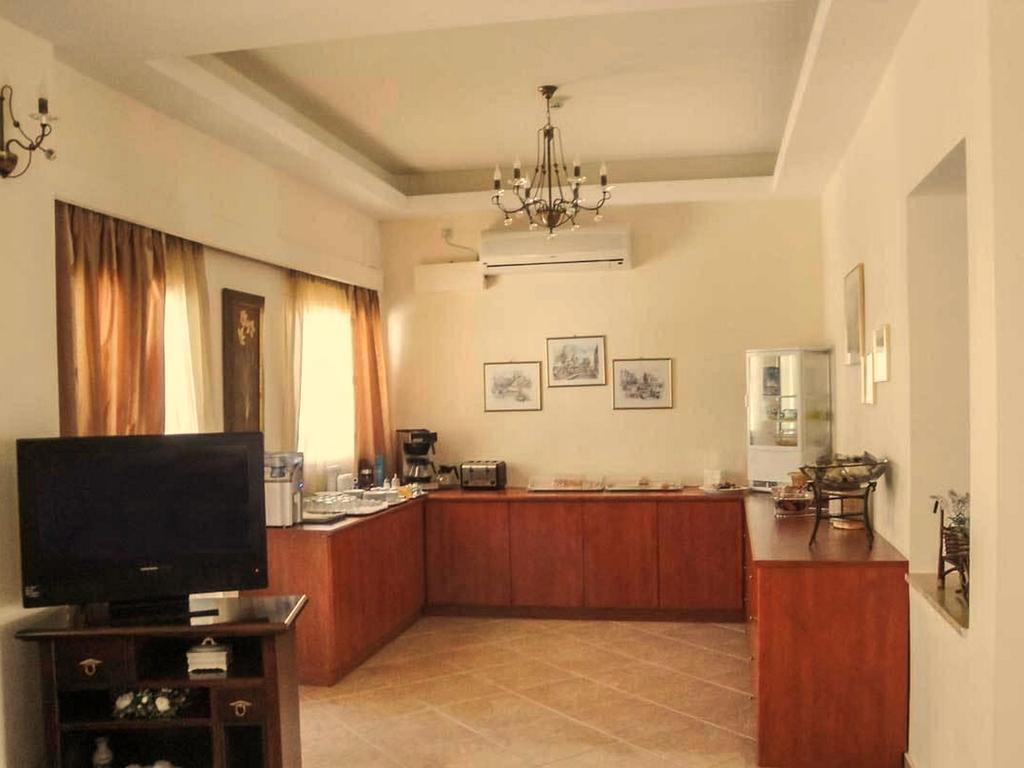 Nefeli Hotel Agios Kirykos  ภายนอก รูปภาพ